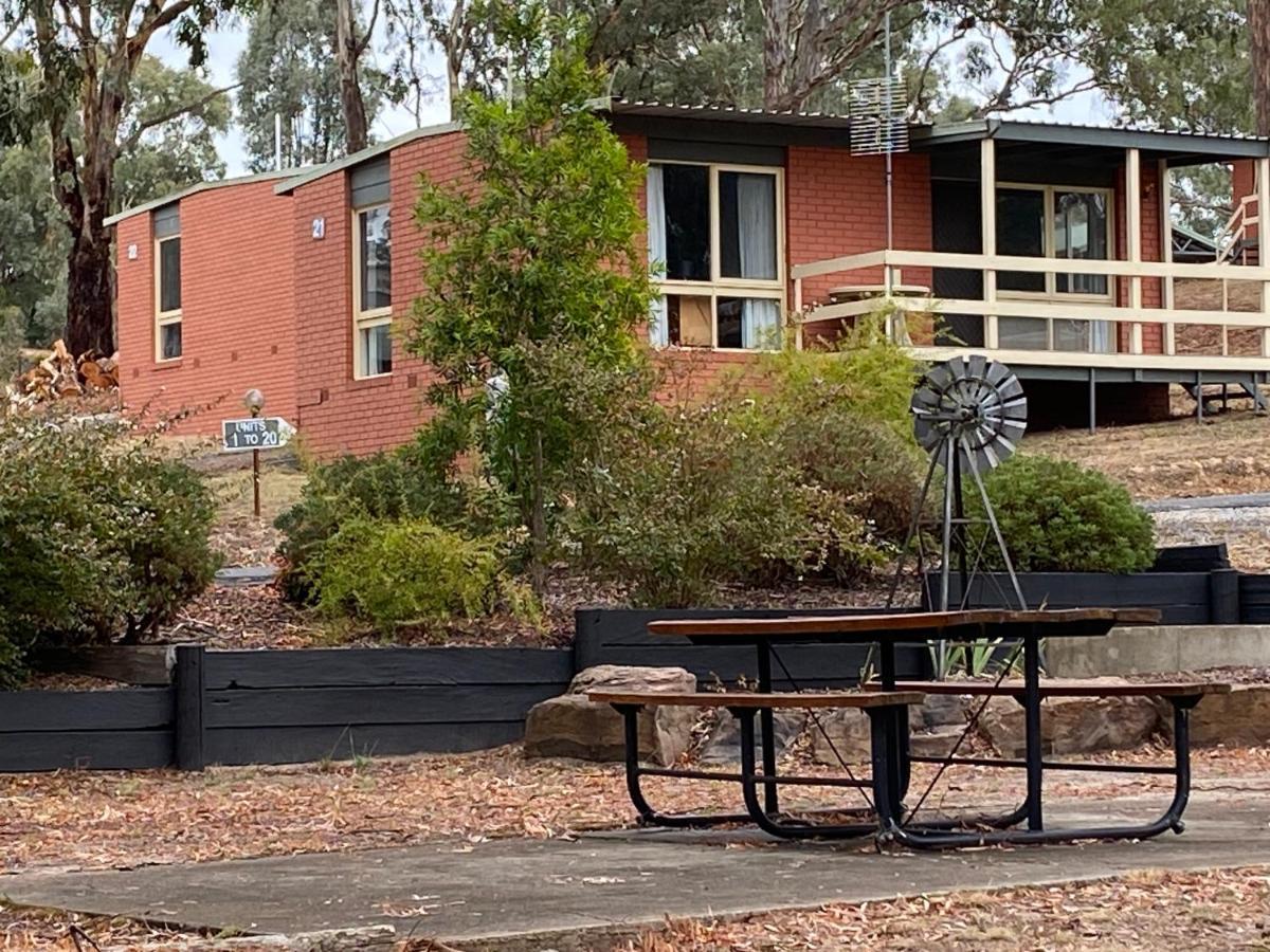 °HOTEL MANSFIELD COUNTRY RESORT MANSFIELD 3* (Australia) - from US$ 101 ...